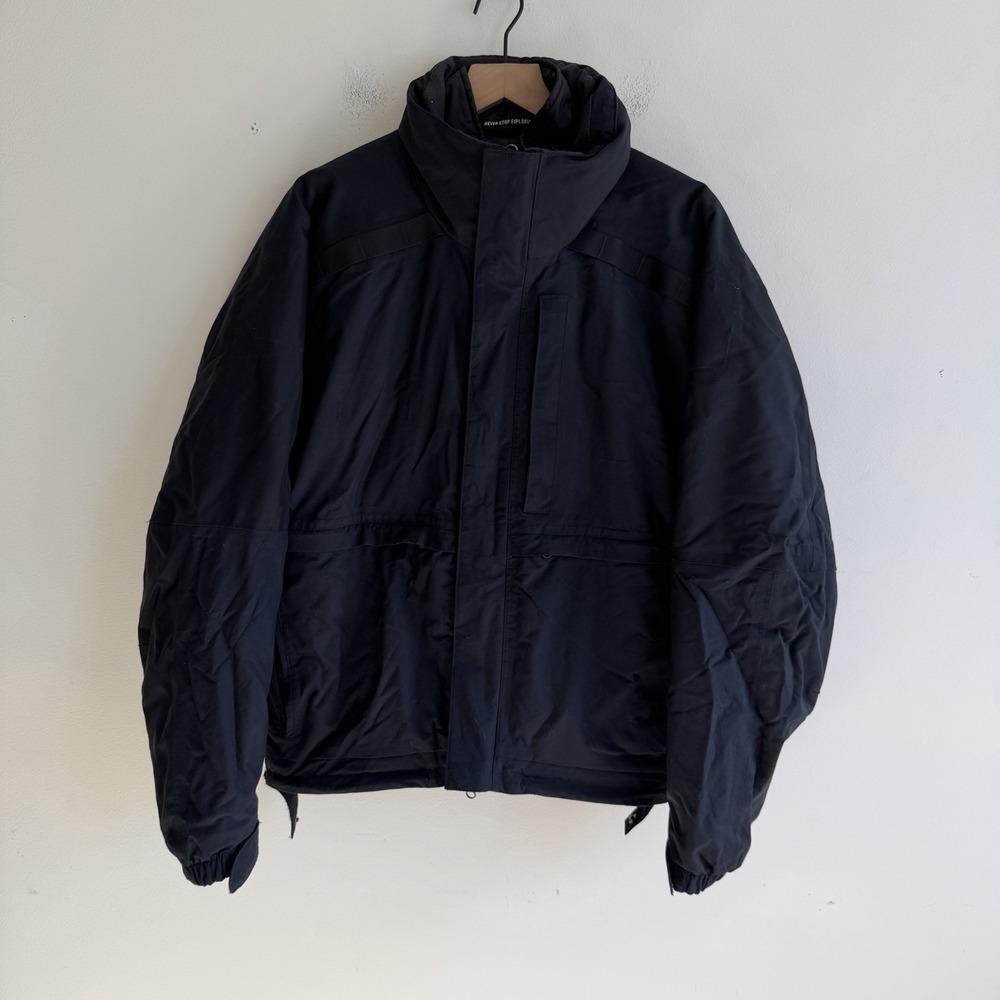 The North Face Men's 3-in-1 Black Insulated Jacket Removable Liner Hood Med